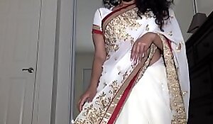 Desi Dhabi concerning Saree getting Naked and Plays around Hairy Pussy
