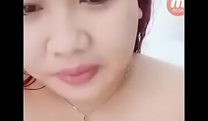 Live Indonesian girl curse at and Bit Obese Boobs