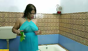 Indian beautiful hot aunty bath and hot intercourse in water!! Best desi aunty intercourse