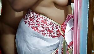 Aditi Aunty washing clothes without a Blouse when neighbor boy came & fucked her - Huge Boobs Indian 35 year old Desi 4k