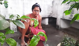 Desi Bengali Boudi take Saree Fucked at Outdoor