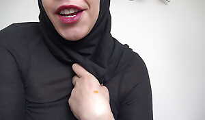 Real Arab Muslim Cuckold Cheating Wife Hijab