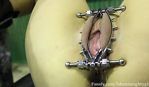 He puts a labia clamp in my pussy in all directions the addition of plays in all directions it. I's winter, I'm suffering the cold ( BdsmNaughtyGirl )