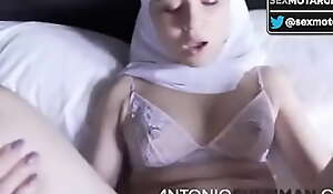 antonio suleiman avec fille hijab video complète