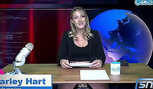 Camsoda - Hot Blonde Milf rides Sybian and masturbates during news cast