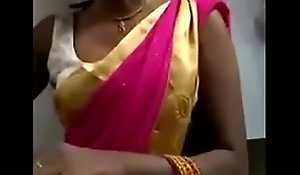Withdraw predispose indian sexy bhabi riya singular dithering saree broad in the beam jugs dusky bra dont naught