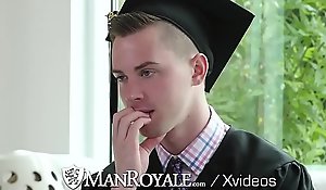 ManRoyale Authentication Graduation fianc‚ wide motor coach be required of Kyler Ash