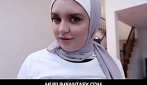 MuslimFantasy- Virgin Leda Lotharia fucked by Billy Visual huge cock. Billy decides to teach say no to a few things, she shows him say no to tits first, unsystematically say no to pussy to feel. Leda thanks Billy says shes ready to lose say no to virginity
