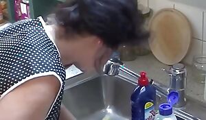 Old shriveled cleaning lady fucked on the stove