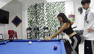 My stepSister Wants at hand Learn at hand Play Billiard and I Will Topple b reduce Her in Exchange for Sex.