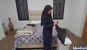 NOOKIES Hijab Sexual congress back Maribel (POV)