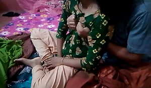 Bangladeshi titillating Alpona bhabi enjoy sex with her lover.