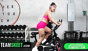 Mila Milkshake Loves Stretching Her Curvy Diet And Shaking Her Luscious Ass At The Gym - TeamSkeet