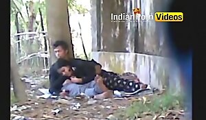 Outdoor blowjob mms be advisable for desi girls with lover - Indian Porn Videos