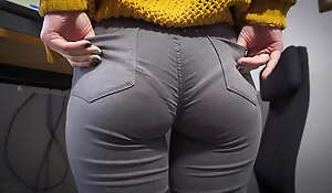 Hot Secretary In Tight Jeans Teases Ass With Visible Panty Line