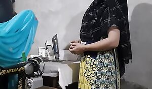 Beautiful Muslim Girl Gets Ass Fucked Unconnected with Tailor, indian darji ne gaand mari