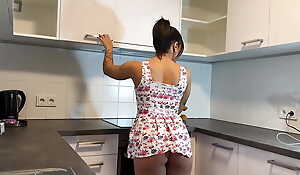 Hot Brunette Unmoved Tie the knot in a Mini Microwave-ready Sun Duds relating to Flash her Tight Shaved Pussy in the Kitchen