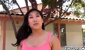 Thai floozy desires for her guy'_s flannel with an increment of for some hardcore
