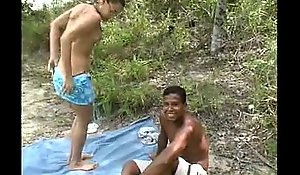 Hot bungling outdoor threesome with a brasilian shemale