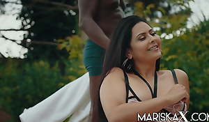 MARISKAX Mariska gets fucked by black dick outdoors