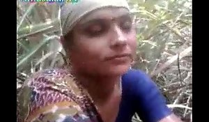 Desi shire aunty getting drilled open-air