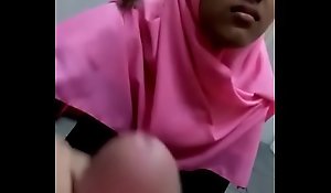 Indo Hijab Cooky be required to execute Blow job plus tugjob -mamihmens.ml