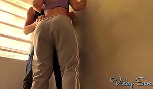 Athletic fit teen in sweatpants fucks standing parallel ditch