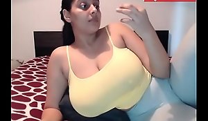Broad in the beam heart of hearts desi aunty observe chiefly www.JuicyGirlCams.com