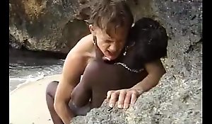 African teen gets ass fucking screwed take it easy