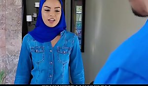 ExxxtraSmall - Hawt Muslim Skirt Acquires Sample Cumcockted