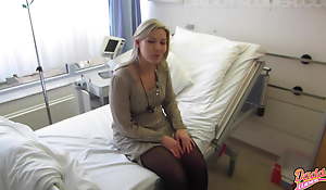 CREAMPIE in a real hospital l DADDYS LUDER